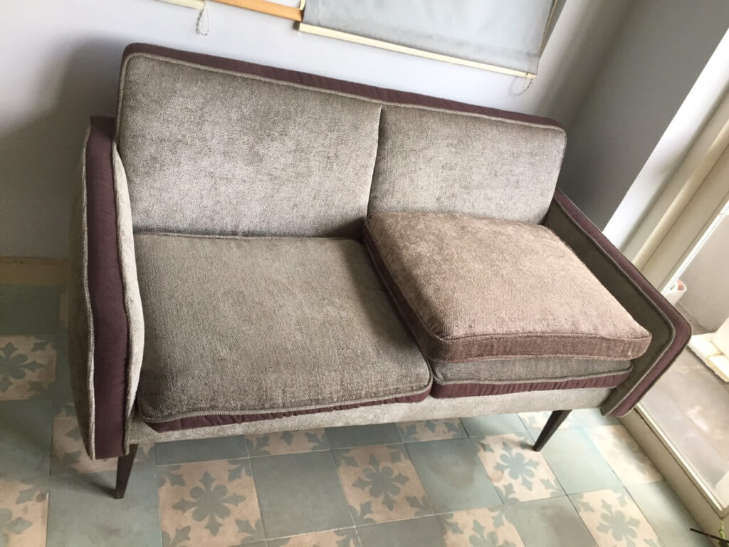 Vệ sinh ghế sofa